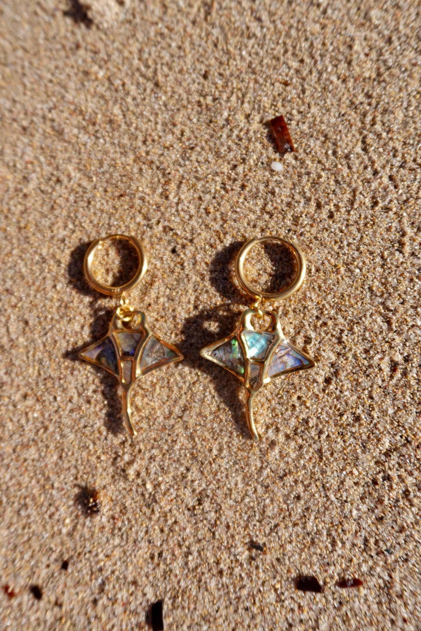 Manta earrings