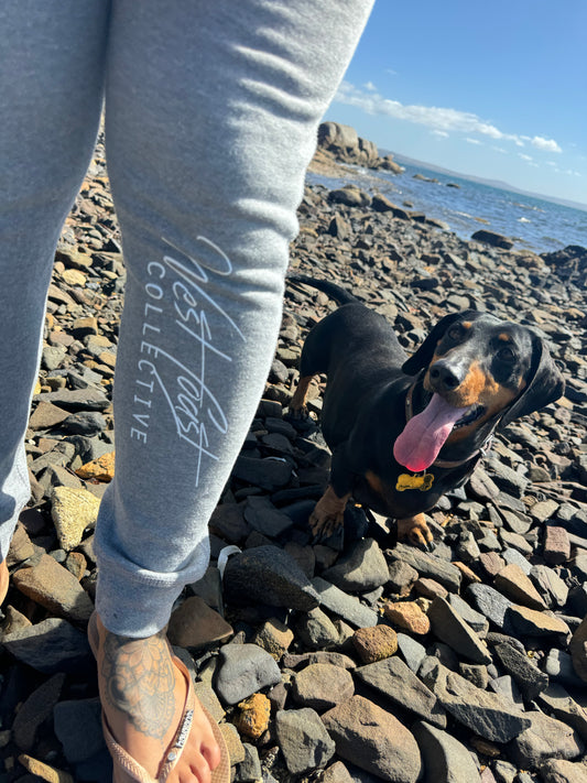 Classic sweatpants white text